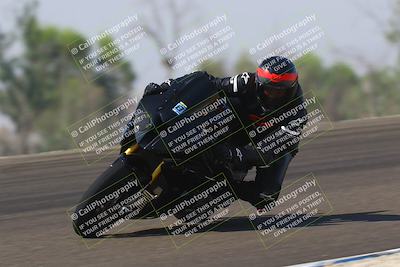 media/Sep-20-2025-TrackDaz (Sat) [[27f0cde673]]/B Group/1120am (Turn 2)/